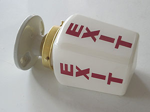 JigsawVintageCo,】新品 陶器のシーリングライト+EXIT ガラス グローブ