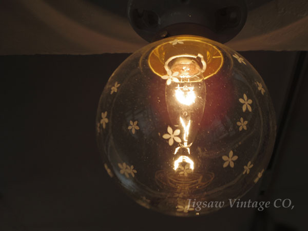 JigsawVintageCo,】新品 陶器のシーリングライト+ガラスシェード